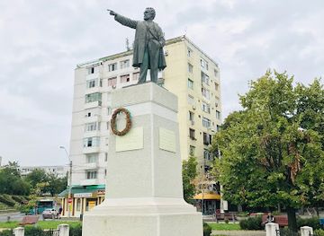 romania/galati/landmark/propeller-monument