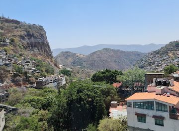 mexico/taxco/landmark/taxco-cableway