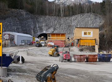 germany/zugspitze/landmark/nordportal-kramertunnel