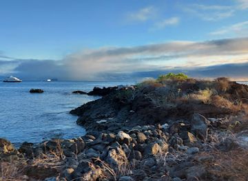 ecuador/galapagos-islands/landmark/las-bachas