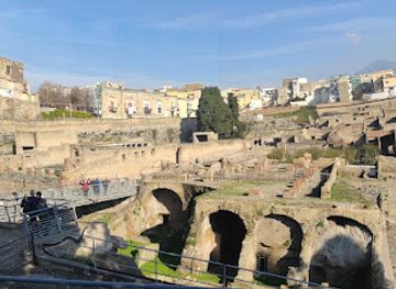 italy/herculaneum/landmark/casa-di-aristide