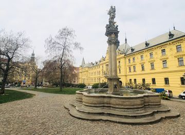 czechia/prague/landmark/vitezslav-halek-memorial