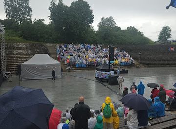 estonia/laane-virumaa/landmark/rakvere-laululava-porand