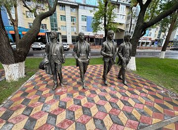 kazakhstan/nur-sultan/landmark/beatles-sochy-clenu-skupiny