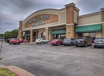 texas/college-station/landmark/barnes-noble