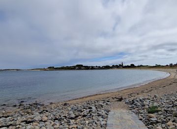 guernsey/les-tielles/landmark/grand-havre