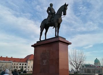 hungary/bodrogkoz/landmark/danube-palace