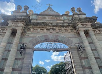 mexico/bajio/landmark/saint-paula-pantheon