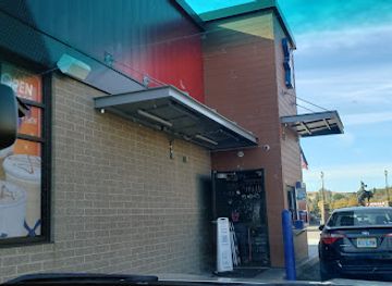 oregon/pendleton/landmark/dutch-bros-coffee