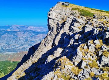 albania/tomorr-mountain/landmark/mount-tomorr-viewpoint
