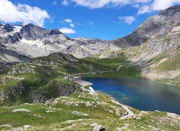 italy/gran-paradiso-national-park/landmark/parco-nazionale-gran-paradiso