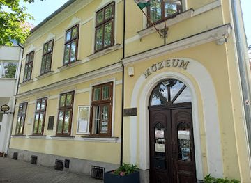hungary/lake-balaton/landmark/kalman-imre-muzeum