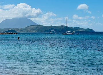 saint-kitts-and-nevis/black-rocks/landmark/south-friars-bay