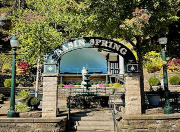 arkansas/arkansas-highland/landmark/basin-spring-park