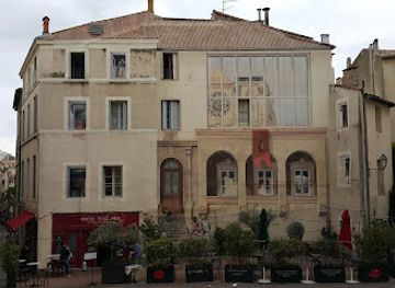 france/montpellier/comedie/landmark/fresque-murale-place-saint-roch