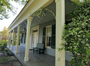 mississippi/jackson/fondren/landmark/the-oaks-house-museum