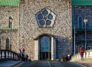 ireland/galway/landmark/experience-galway-walking-tours-food-tours-pub-tours-and-whiskey-experiences-in-galway-ireland