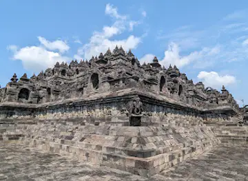 CANDI BOROBUDUR