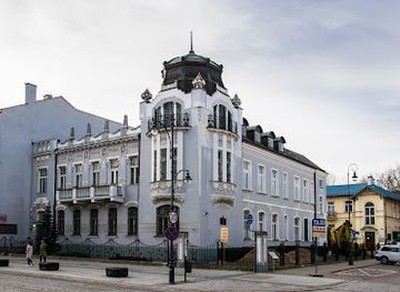 poland/bialystok/landmark/nowik-palace