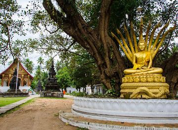 laos/northern-laos/landmark/wat-aham