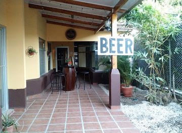 costa-rica/jaco/landmark/the-beer-house