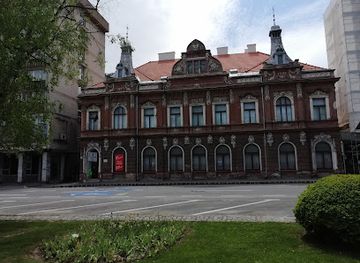 romania/brasov/landmark/muzeul-de-arta-brasov