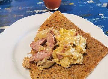 france/tours/landmark/espace-hades