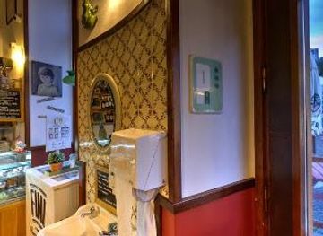 portugal/caldas-da-rainha/landmark/praca-rodrigues-lobo-0