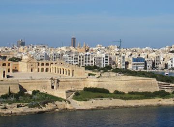 malta/gzira/landmark/lookout-point