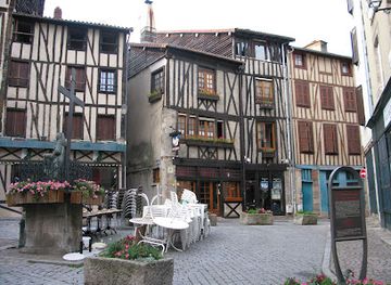 france/limousin/landmark/maison-traditionnelle-de-la-boucherie