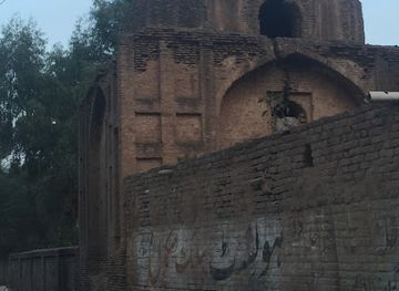 pakistan/peshawar/saddar/landmark/tomb-of-sardar-muhammad-ayub-khan-d-1914