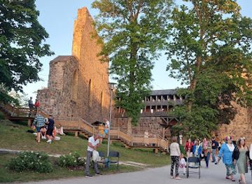 latvia/sigulda/landmark/siguldas-pilsdrupu-estrade