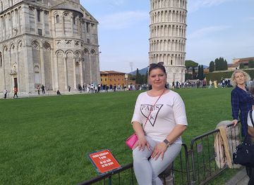 italy/pisa/landmark/tuttomondo-keith-haring