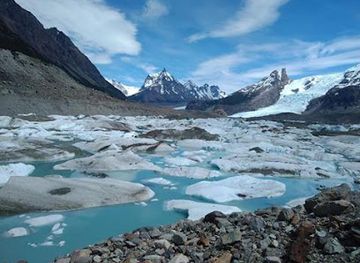 argentina/southern-patagonia/landmark/glaciar-sur-argos-patagonia