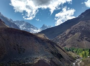 chile/maipo-valley/landmark/vina-undurraga
