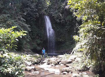 indonesia/west-sumatra/landmark/air-terjun-kulukubuk