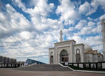 kazakhstan/central-kazakhstan/landmark/hazrat-sultan-mosque