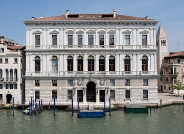italy/veneto/landmark/grassi-palace