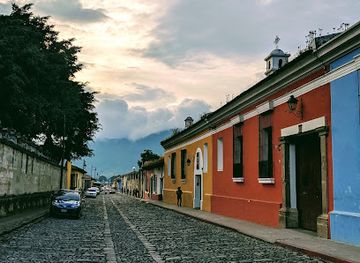 guatemala/verapaces/landmark/casa-popenoe