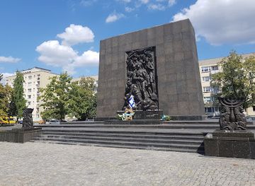 poland/kuyavia/landmark/monument-to-the-ghetto-heroes