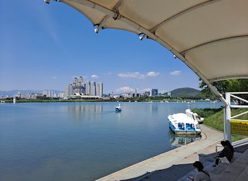 south-korea/daegu/landmark/arte-suseong-land