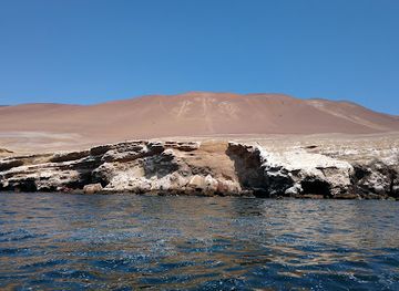 peru/paracas-national-reserve/landmark/sol-de-paracas