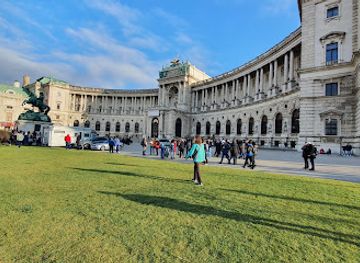 austria/vienna/wieden/landmark/burggarten