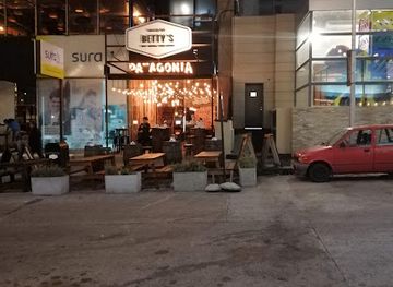 uruguay/punta-del-este/landmark/betty-s