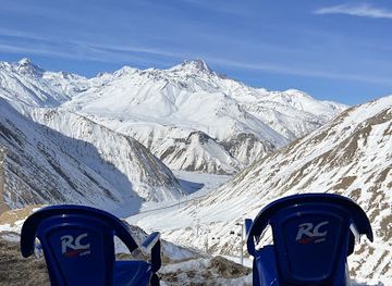 georgia/gudauri/landmark/vagabond-adventures-gudauri-ski-school-ski-holiday-packages-backcountry-ski-tours