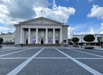 Town Hall Square