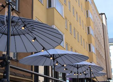 finland/helsinki/kallio/landmark/riviera-kallio