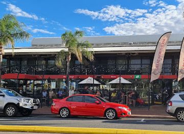 australia/alice-springs/landmark/uncles-tavern