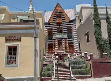 mexico/guanajuato/la-presa/landmark/casa-de-las-brujas