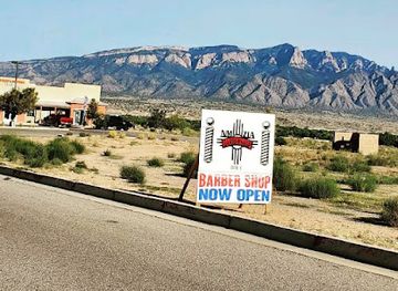 new-mexico/bernalillo/landmark/nm-zia-barbershop-bernalillo